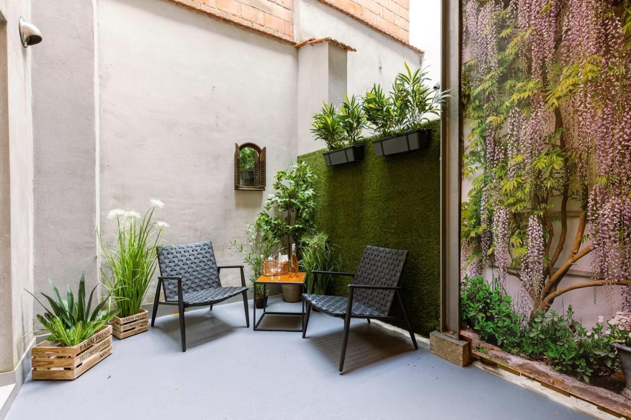 Authentic Apartment In The Heart Of Antwerpen Exteriör bild